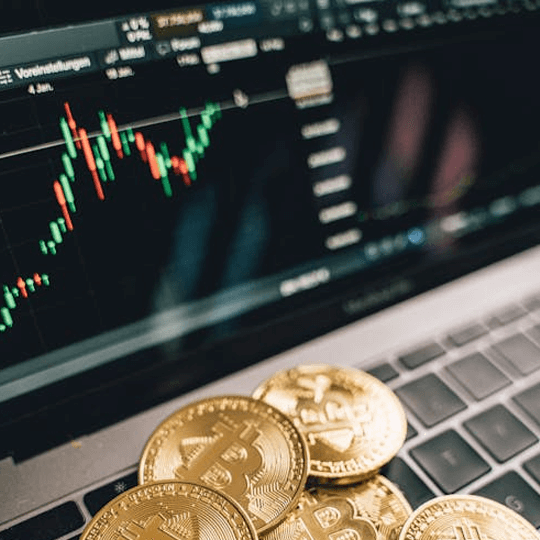 Tivra Dovonex 2.7 Krypto-Investment-Experten-Team